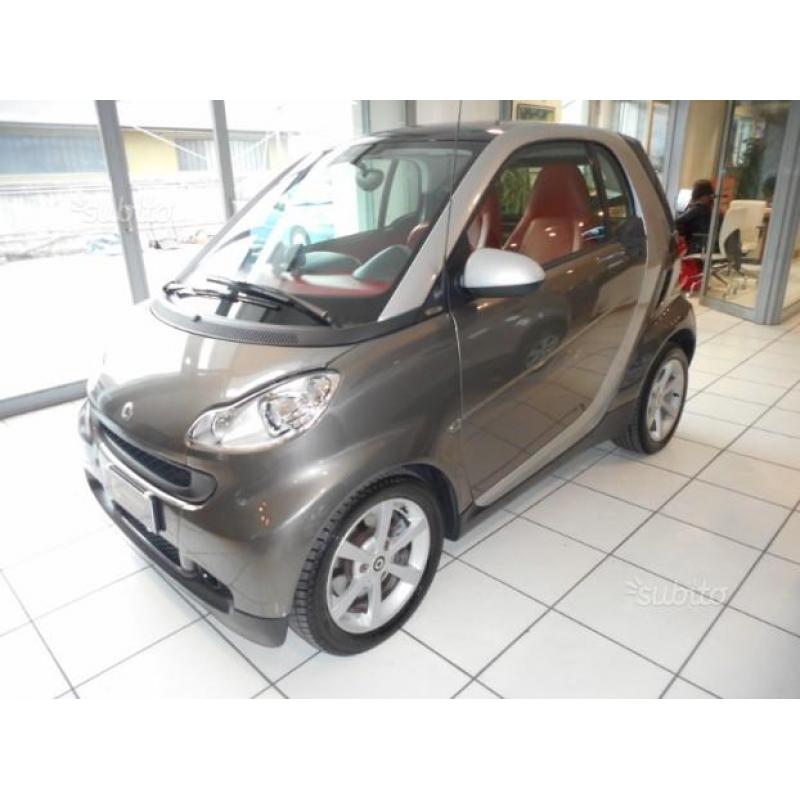 SMART fortwo 1000 52 kW MHD coupè pulse