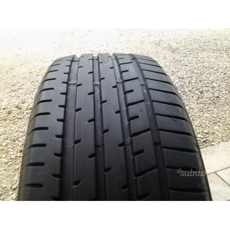 Gomme toyo 225 55 19